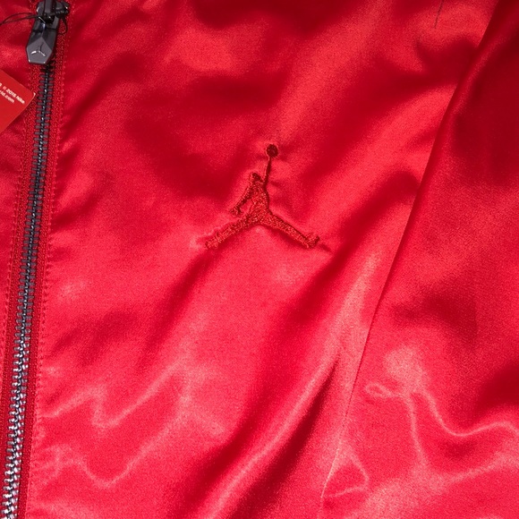 Men’s Jordan Jacket - Picture 2 of 5